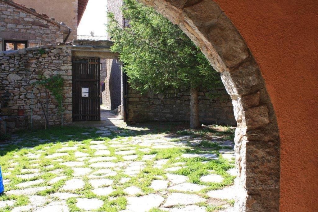 Ferienwohnung Cal Xesc Castellar De N'Hug Exterior foto